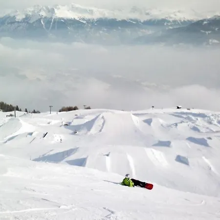 In Anzere, An Der Skipiste *